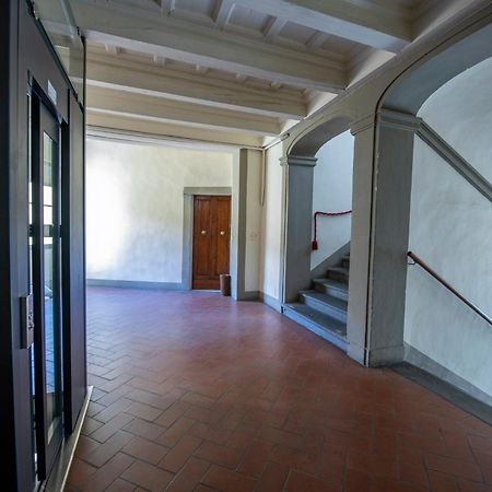 Mamo Florence - Borgo Santa Croce Apartment Luaran gambar