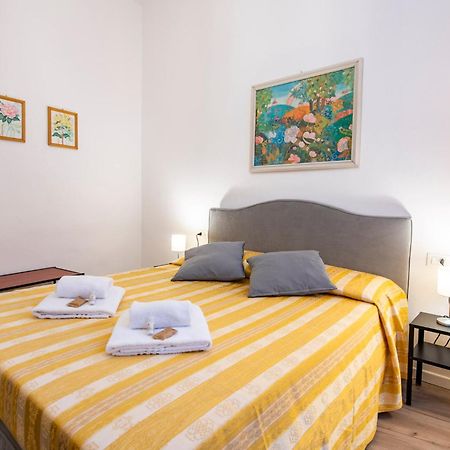 Mamo Florence - Borgo Santa Croce Apartment Luaran gambar