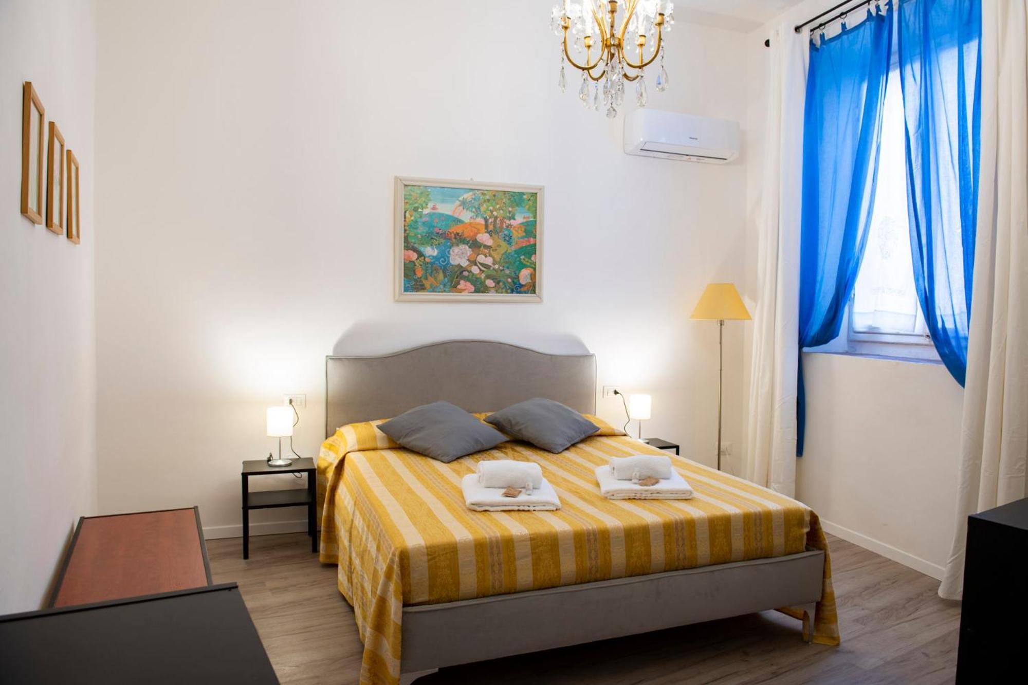 Mamo Florence - Borgo Santa Croce Apartment Luaran gambar